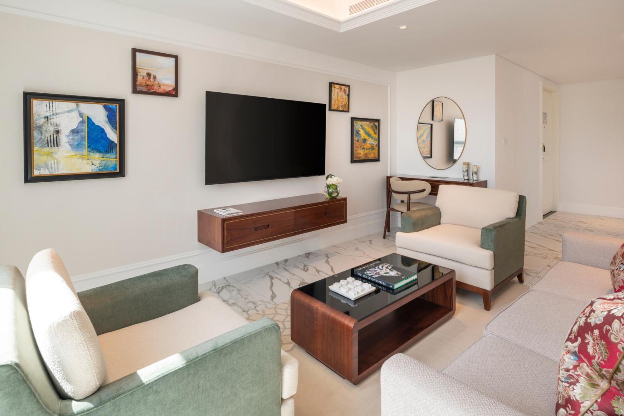 Cheval Maison - Expo Hotel 5*